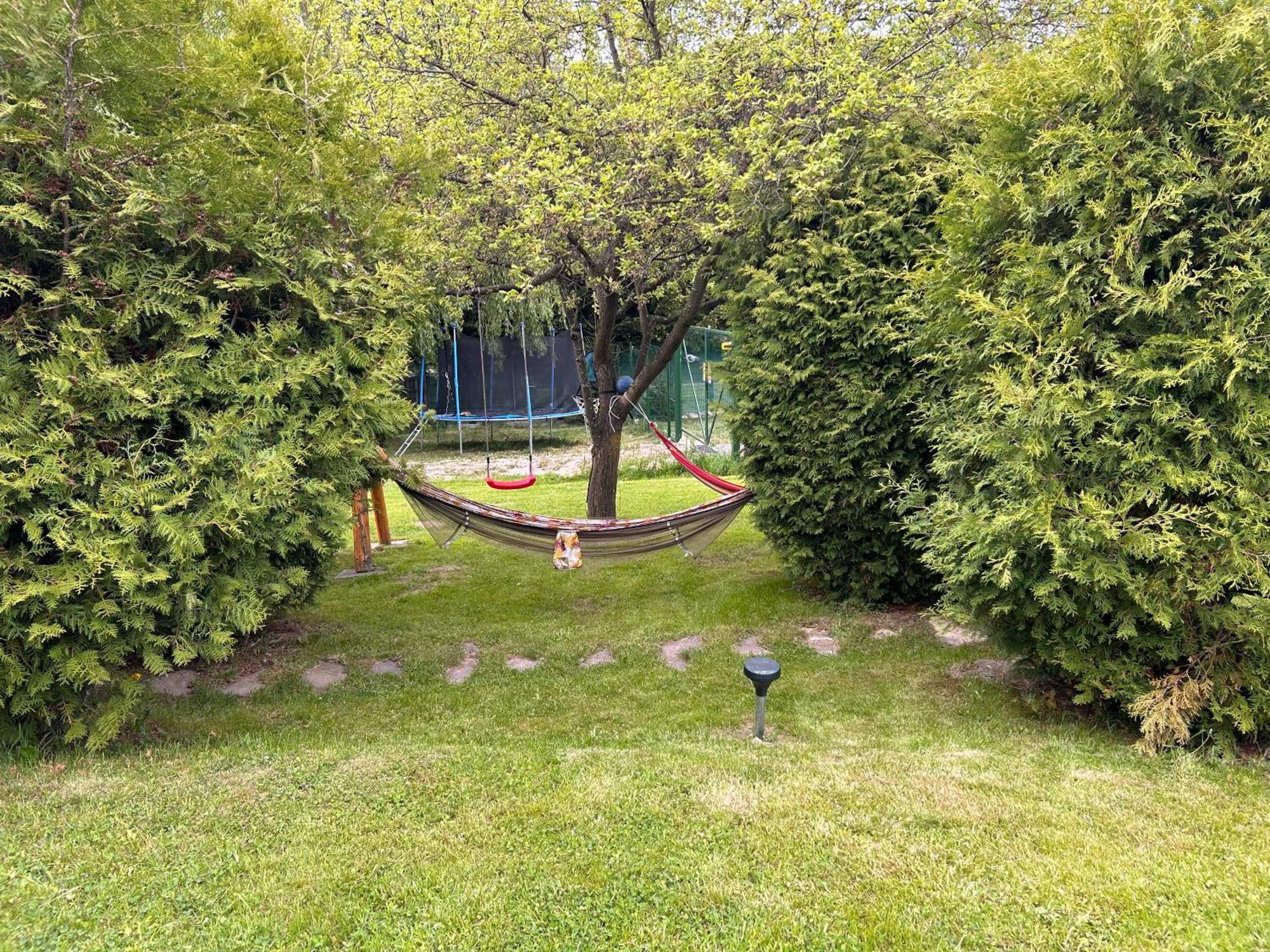 Homy Family House Villa Törcsvár Kültér fotó