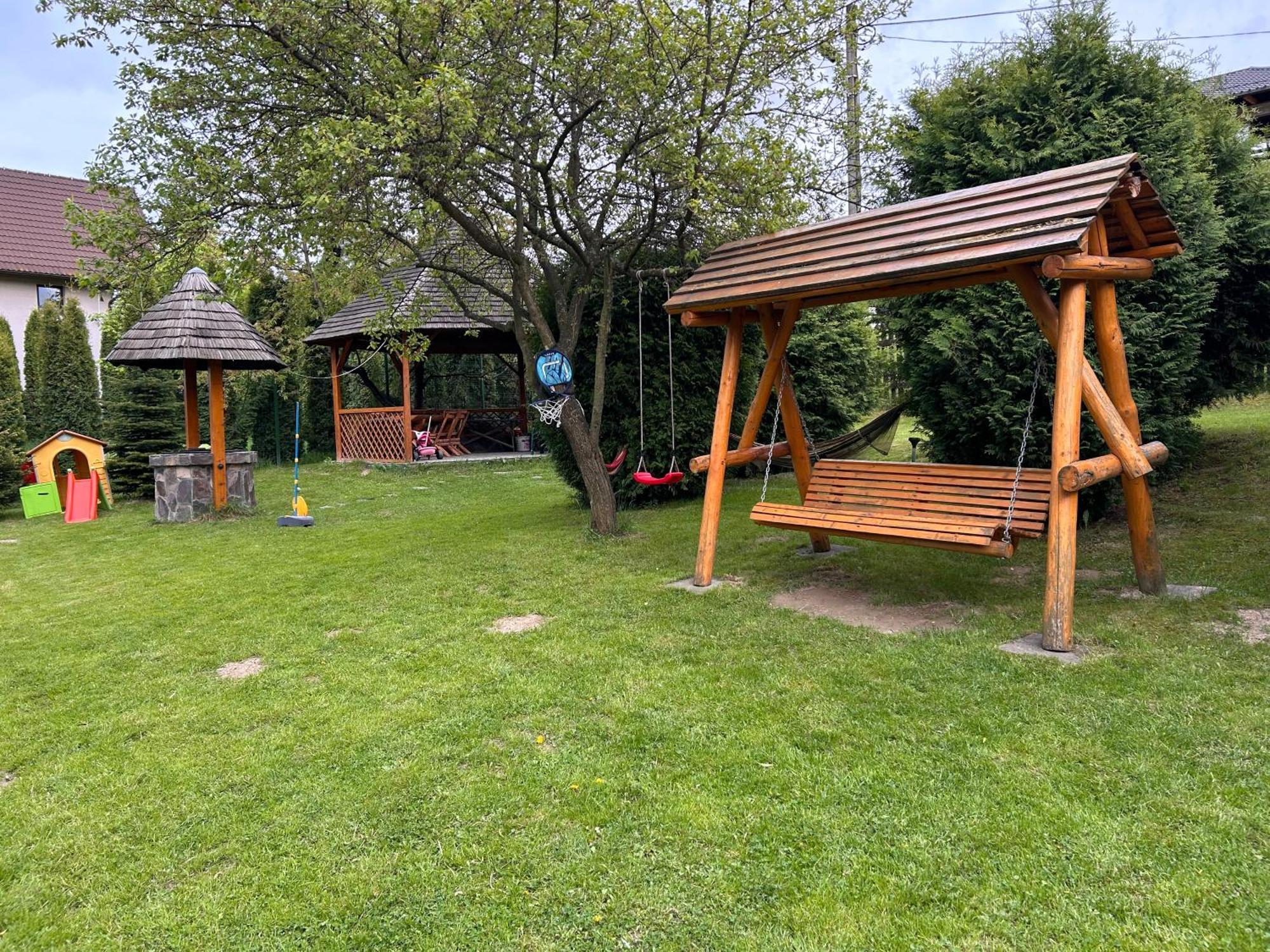 Homy Family House Villa Törcsvár Kültér fotó